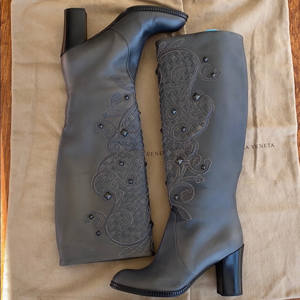🎉Host Pick🎉Bottega Veneta Italian Leather Boots - Picture 5 of 14